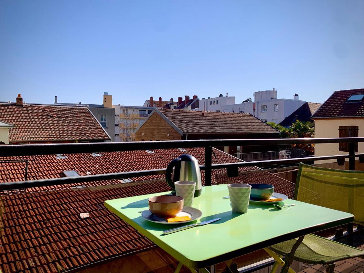 Chaleureux Appartement Centre Ville Proche Gare. Безансон Екстериор снимка